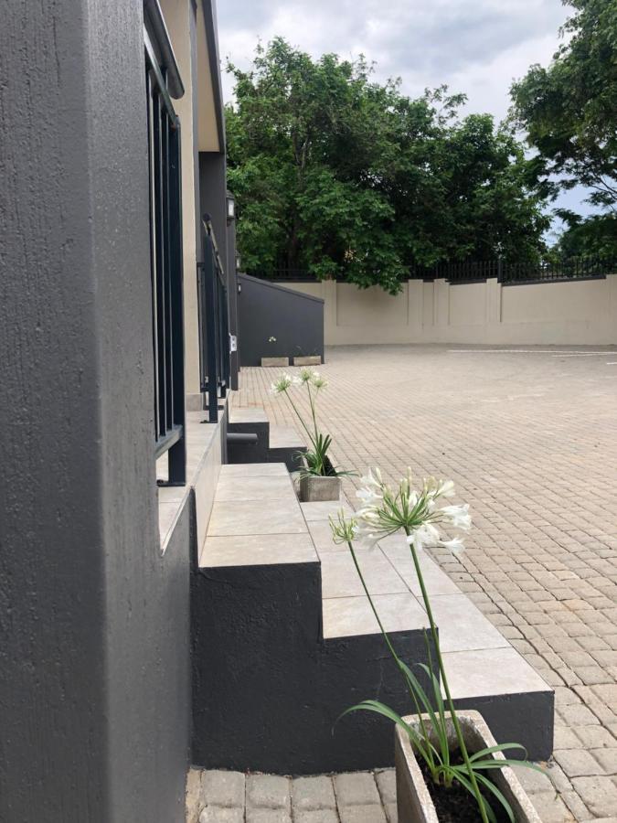 Spring Acres Guesthouse 内尔斯普雷特 外观 照片
