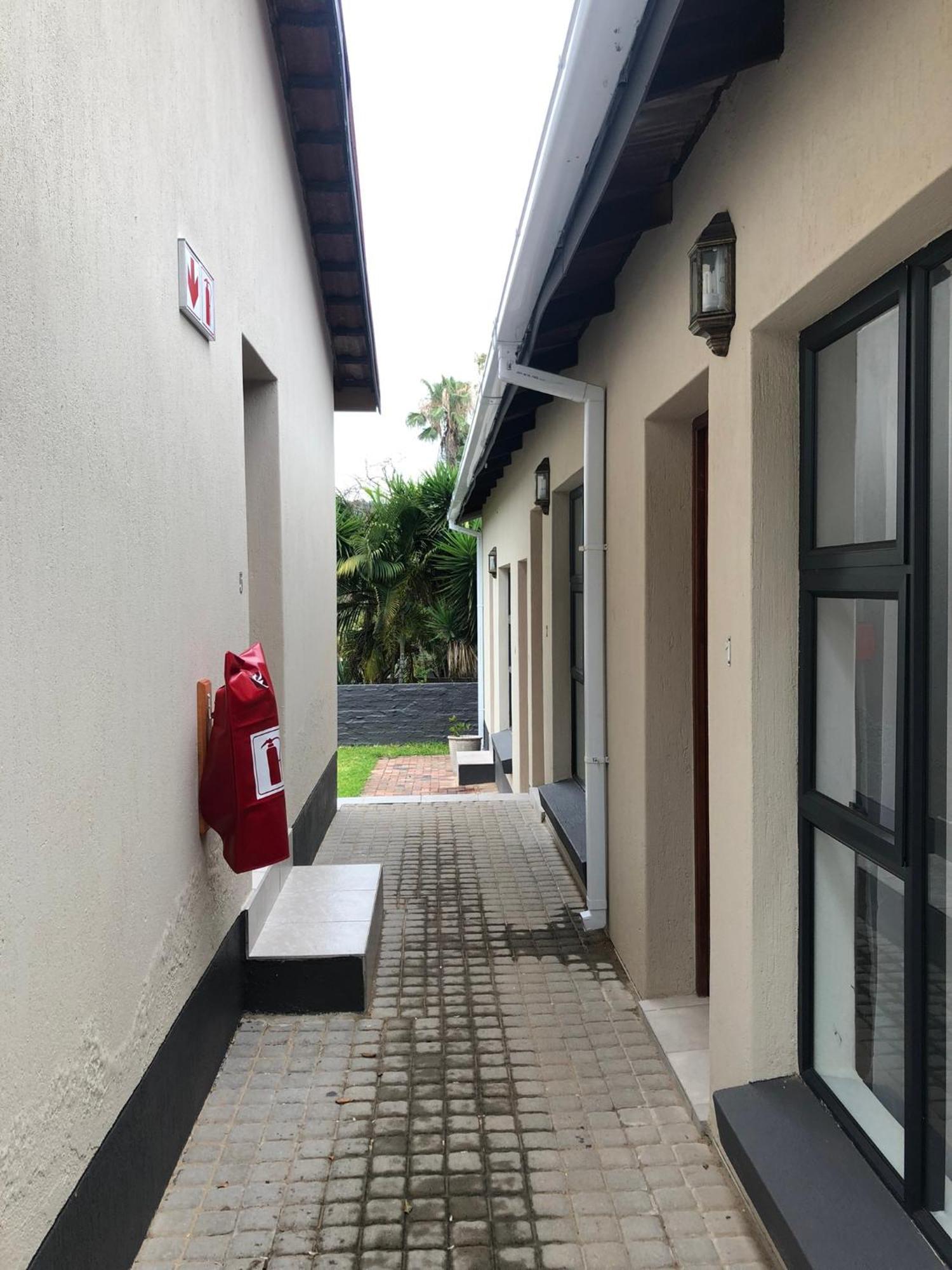 Spring Acres Guesthouse 内尔斯普雷特 外观 照片